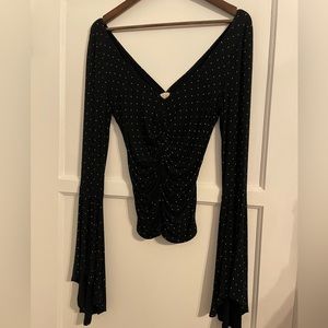 Flattering long sleeve